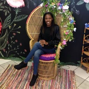 Meet your Posher, Abby